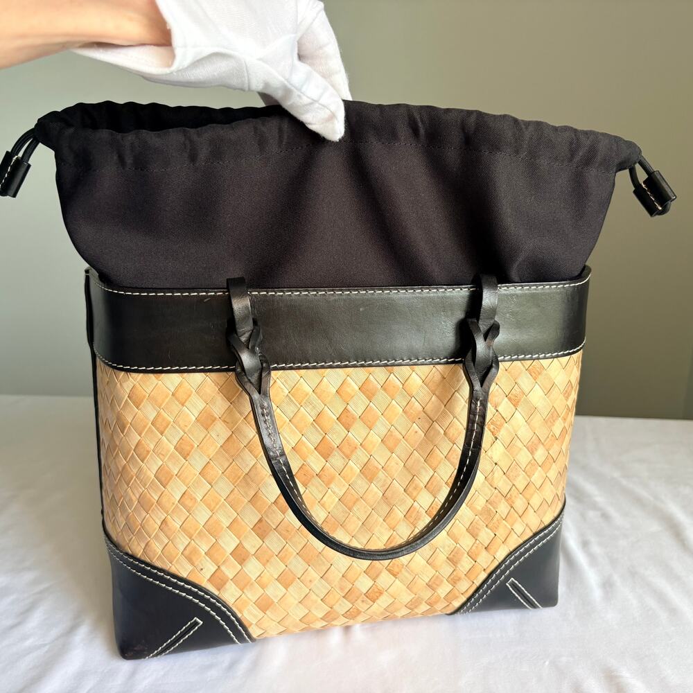 Ann Taylor Woven Tote Hand Bag with Basket-Weave/Raffia Style - Picture 9 of 15